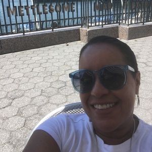 Meet your Posher, Nilsa